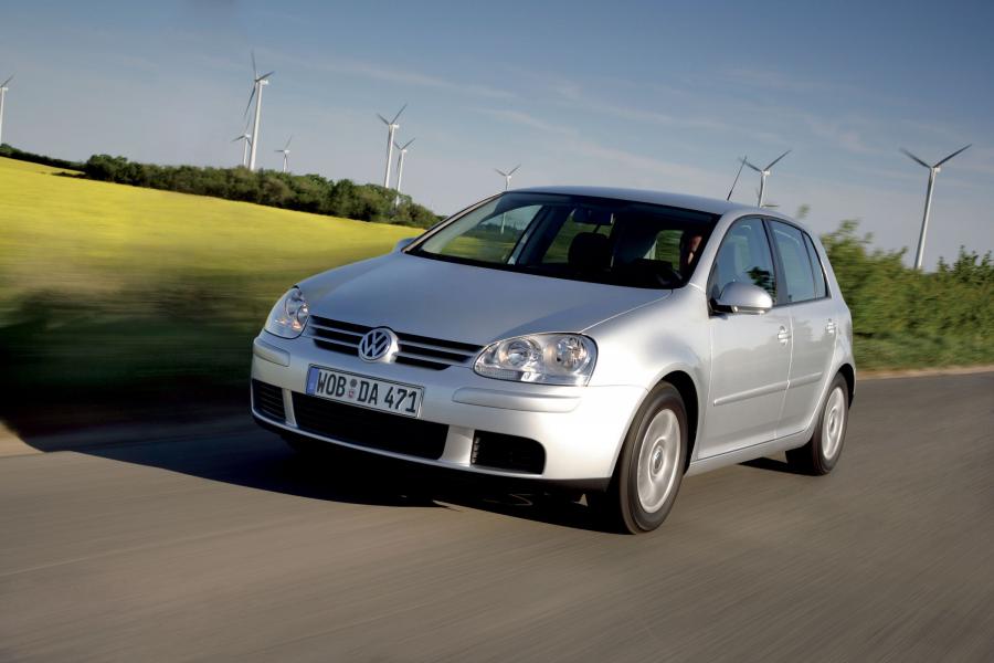 Volkswagen Golf 2004 года  (фото 48 из 170)